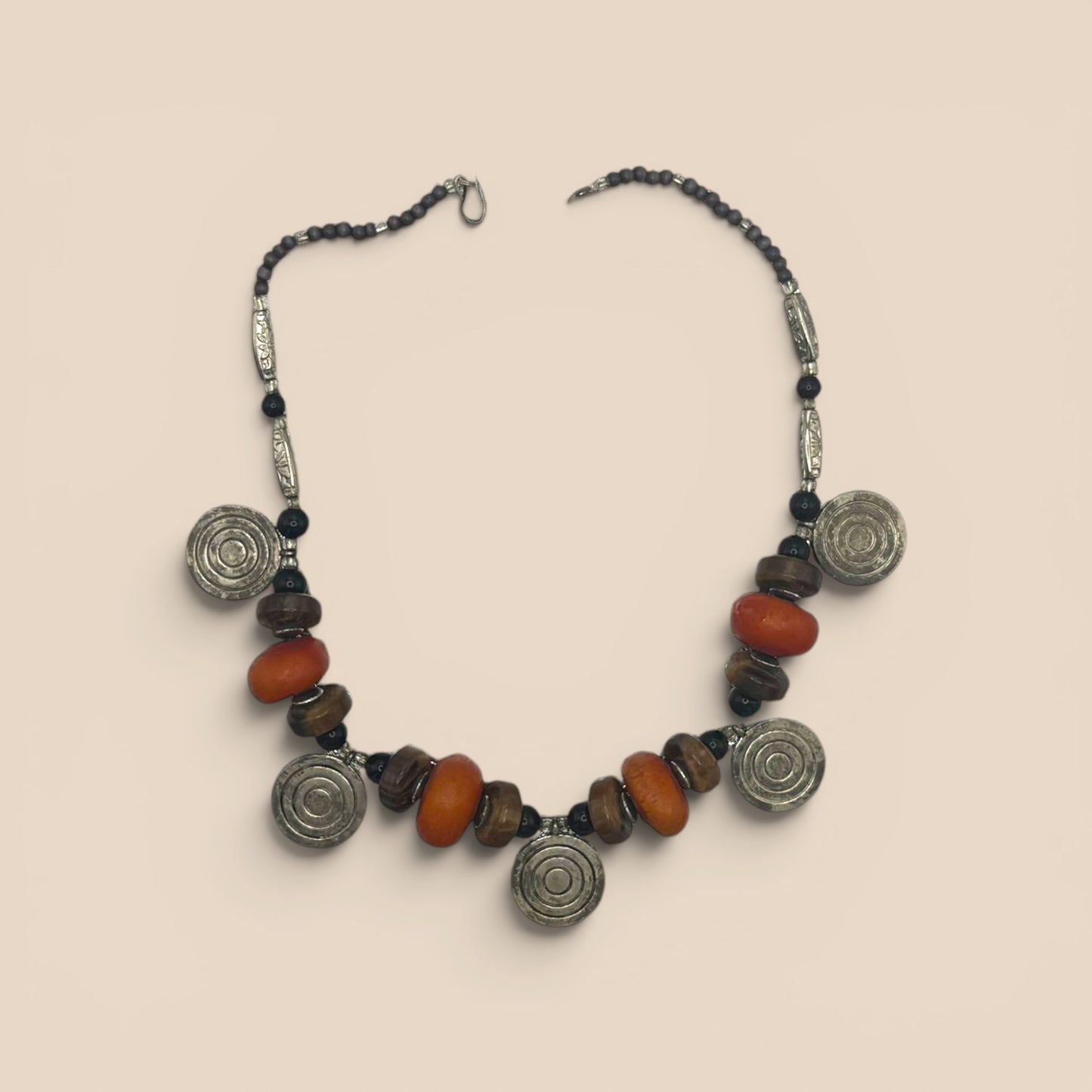 Collier pièces argenté ambre
