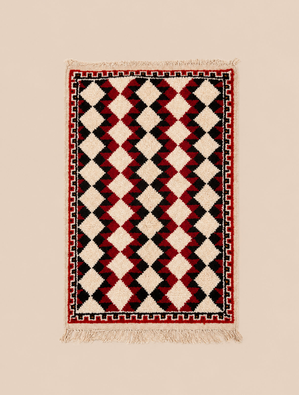 Tapis berbère marocain en laine, tissé main dans l'Atlas — Tssayno