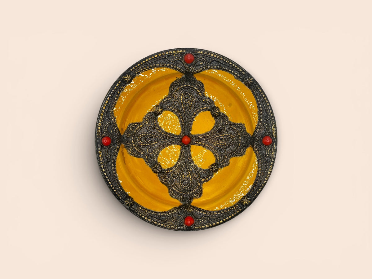 Plat filigrane jaune