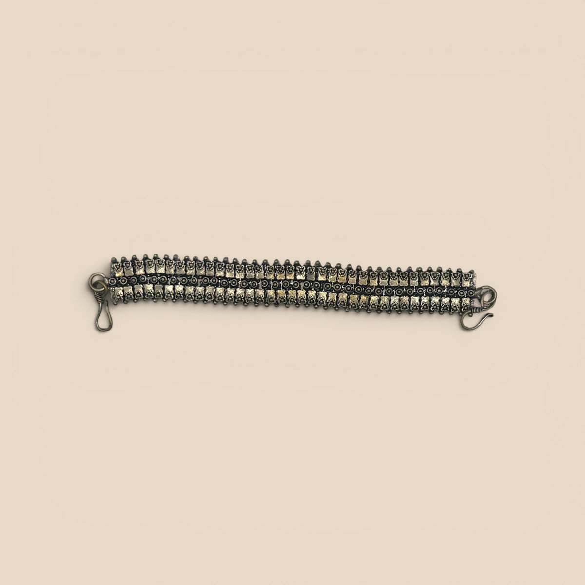 Bracelet argenté maille tressée