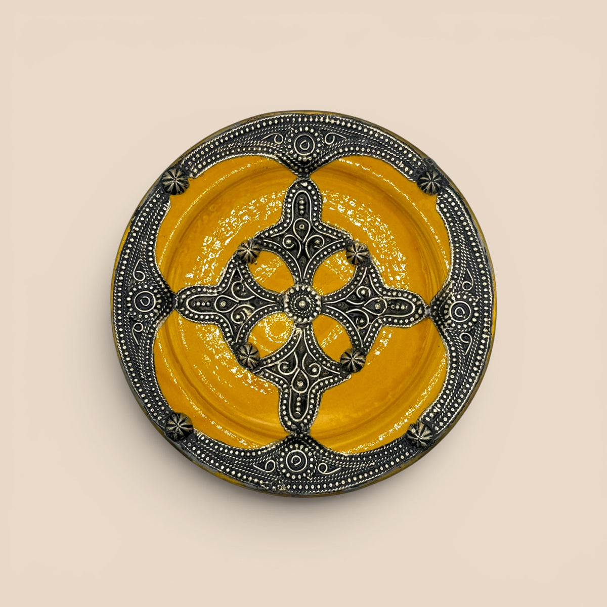 Plat filigrane jaune