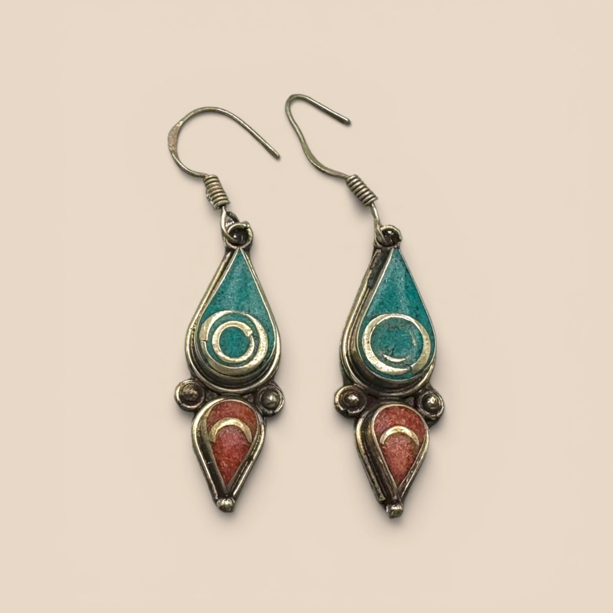 Boucles d'oreilles gouttes turquoise corail