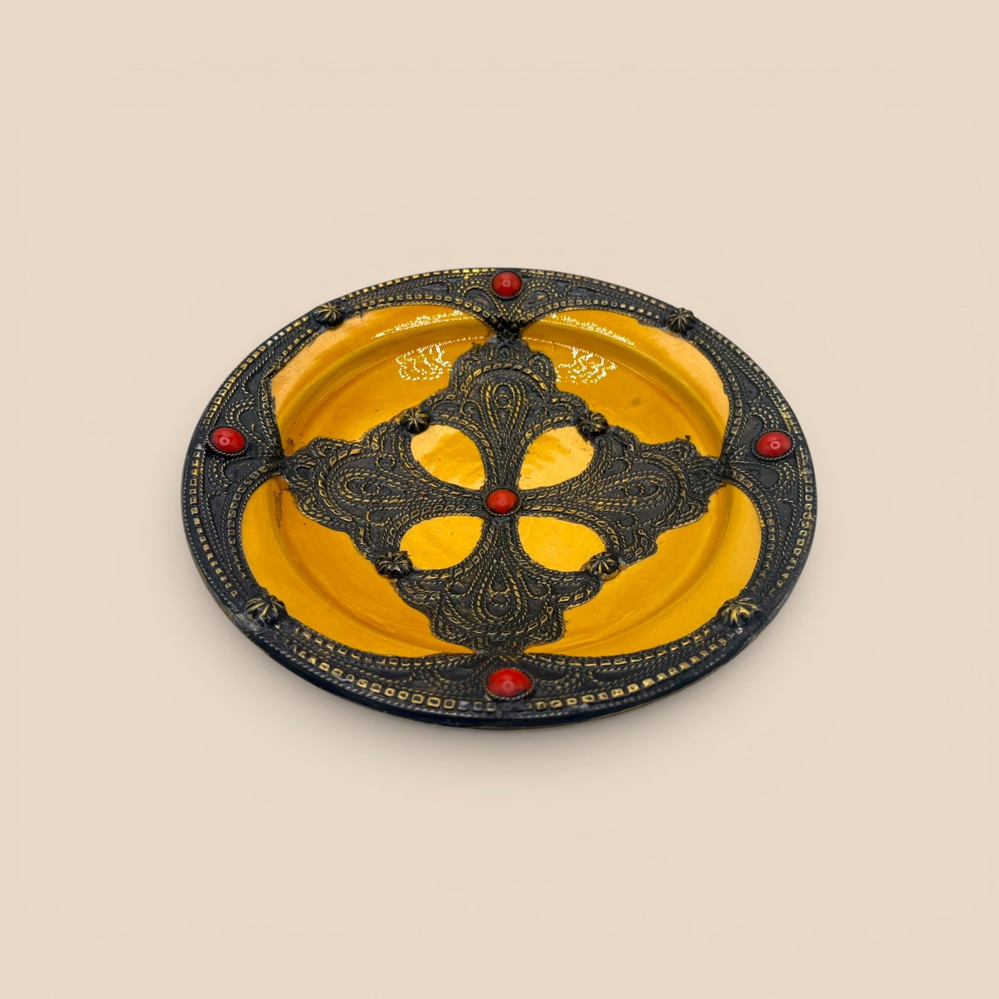 Plat filigrane jaune