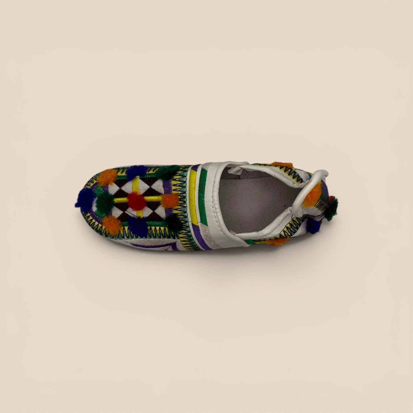 Babouches marocaines en cuir cousu main, artisanat éthique — Tssayno