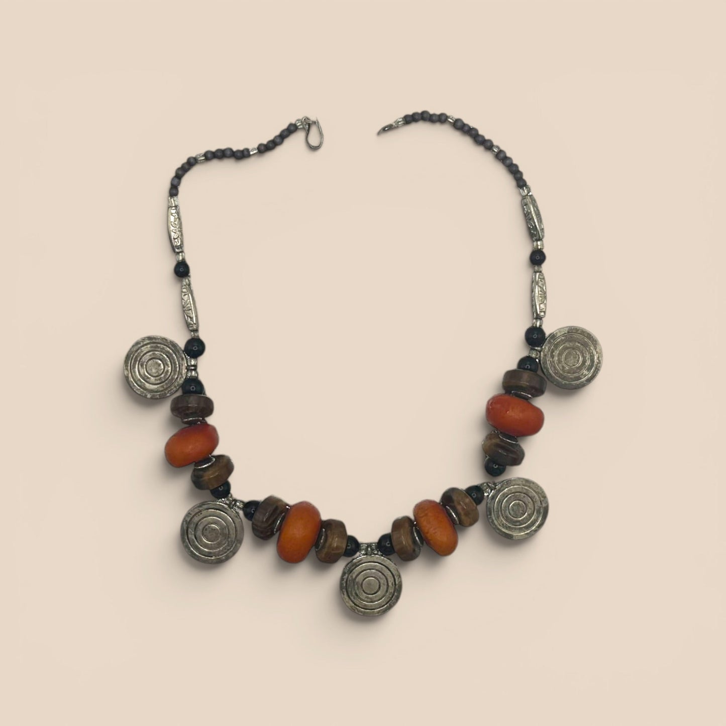 Bijou artisanal marocain fait main, inspiration berbère — Tssayno